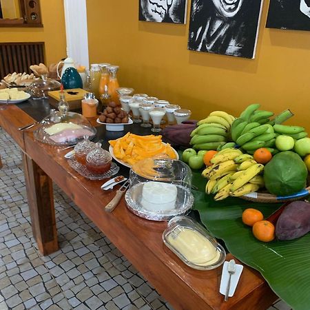 Residencial Sol Point Art Bed & Breakfast Ponta Do Sol Exterior photo
